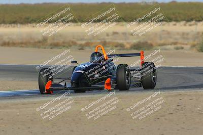 media/Oct-29-2022-CalClub SCCA (Sat) [[e05833b2e9]]/Race Group 2/Race (Outside Grapevine)/